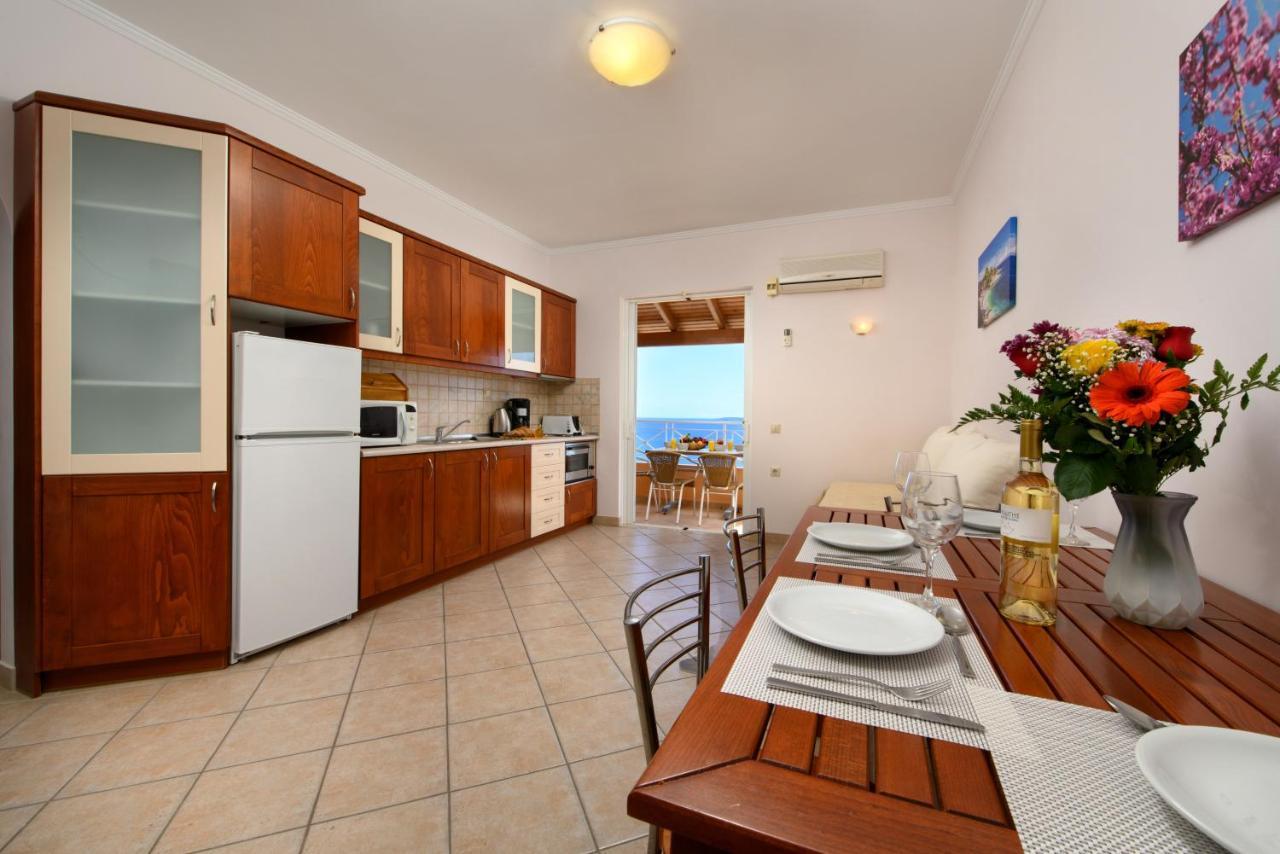 Barbati View Luxury Apartments Eksteriør bilde