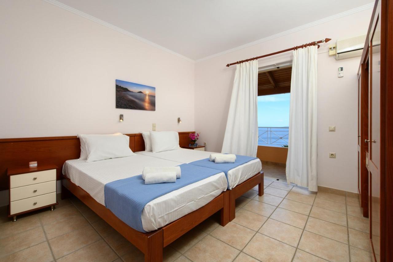 Barbati View Luxury Apartments Eksteriør bilde